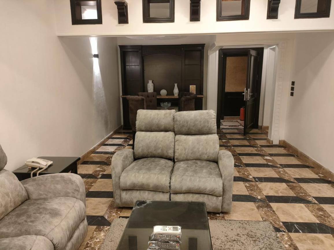 Tohfa Luxury Apartment Kairo Bagian luar foto