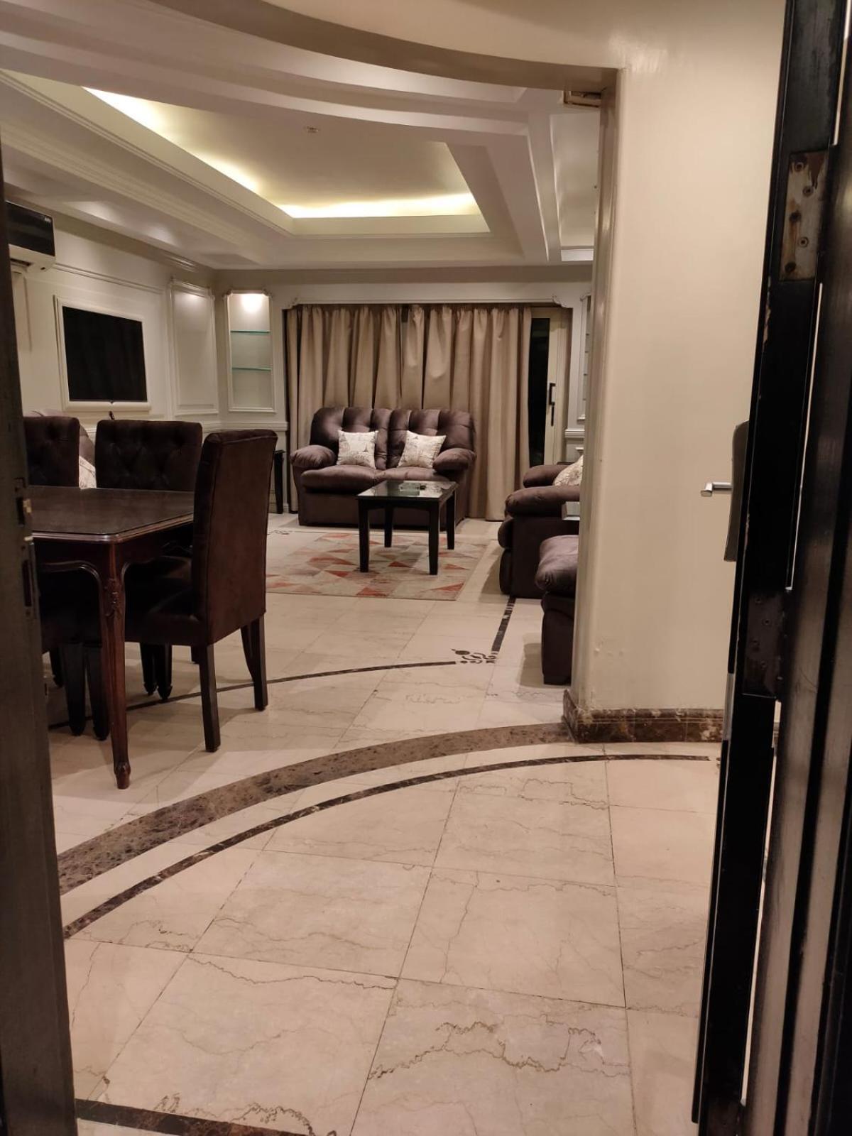 Tohfa Luxury Apartment Kairo Bagian luar foto