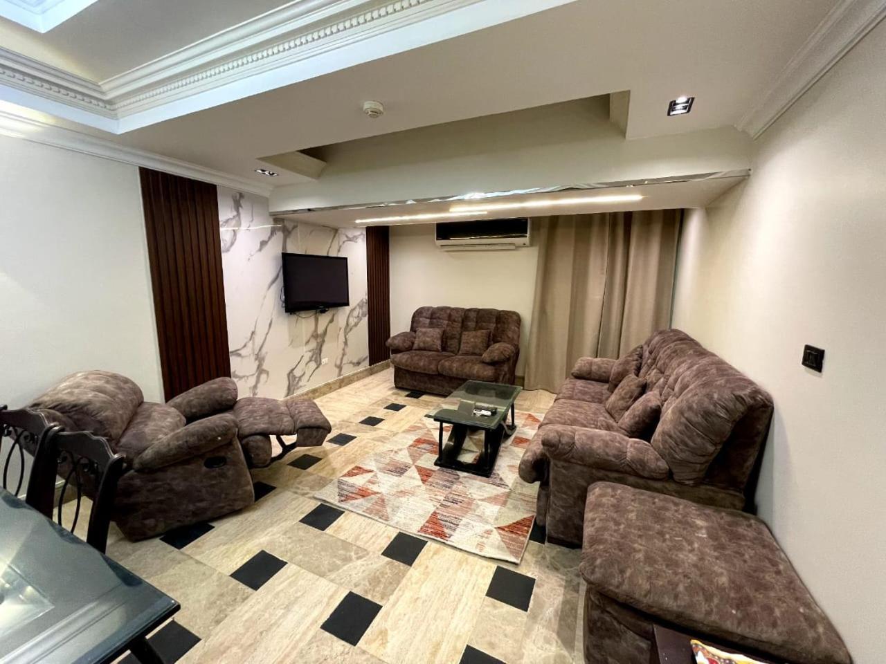 Tohfa Luxury Apartment Kairo Bagian luar foto